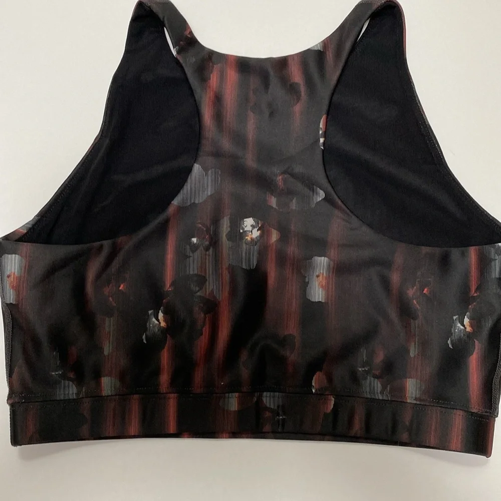 Peloton  NWT Floral Print Bra. Size Medium - Picture 2 of 3